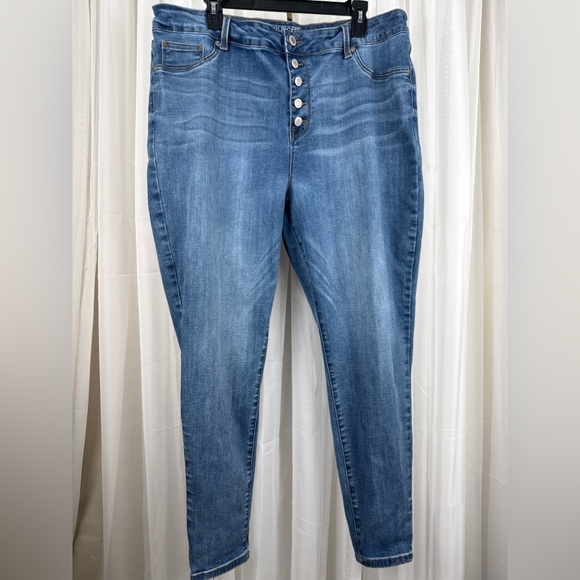Maurices Super High Rise Jeans XXL Button Fly Stretch Blue Denim 29” Inseam - Picture 8 of 8